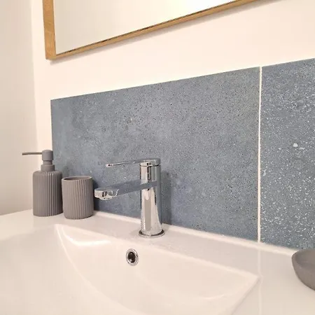 T2 Coeur De - Casa Burot Lägenhet