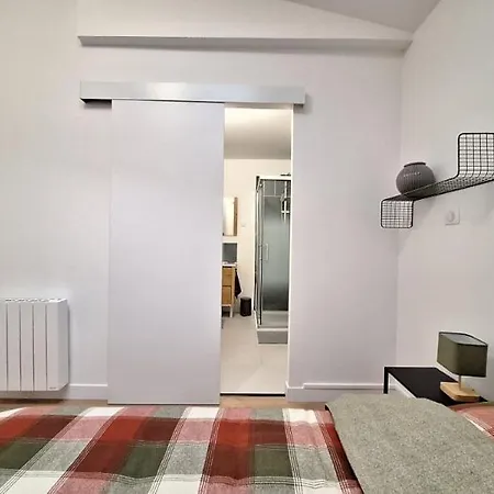 Apartment T2 Coeur De - Casa Burot *